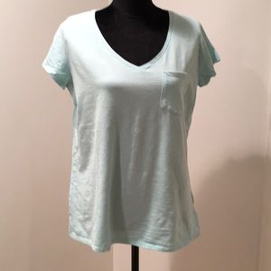 Columbia sportswear ladies short sleeve tee.